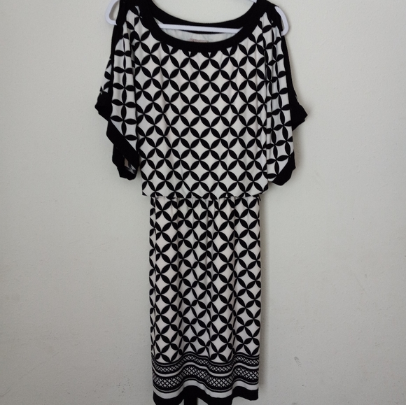 Black & White DB Established 1962 Midi Dress - Picture 2 of 2
